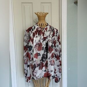 New with Tags Lucky Brand Women’s Medium Long Sleeve Floral Blouse